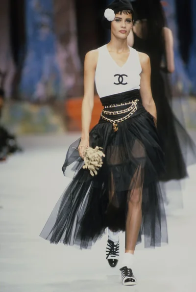 Look 99